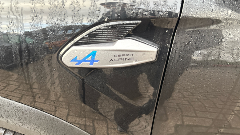 Renault Symbioz 1.6 E-Tech FHEV 145 Iconic Esprit Alpine 5dr Auto Hybrid Estate